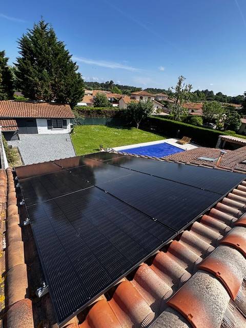 onduleur Huawei SUN2000-6KTL-L1 avec systèmes de stockage Huawei Luna S1